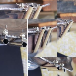 Solid vertical hanging tube earrings